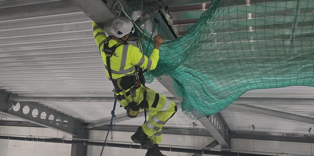 rope access work in London